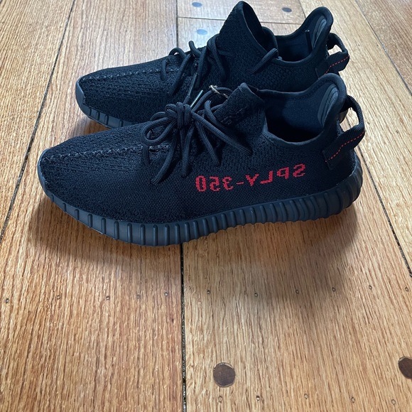 Yeezy Boost 350 V2 BRED Size: 9 NWT and Box - Picture 8 of 8
